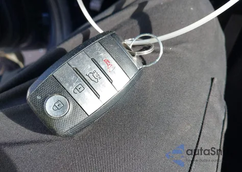 2019 Kia Sportage Ex z USA, uszkodzony, nr VIN KNDPNCAC2K7499436